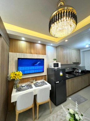 Gray Room Shore 2 Residences